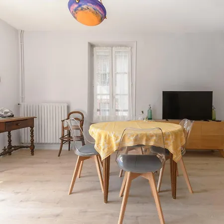 Maison Marinette - Jolie Maison Au Calme En Plein Centre Dom wakacyjny *